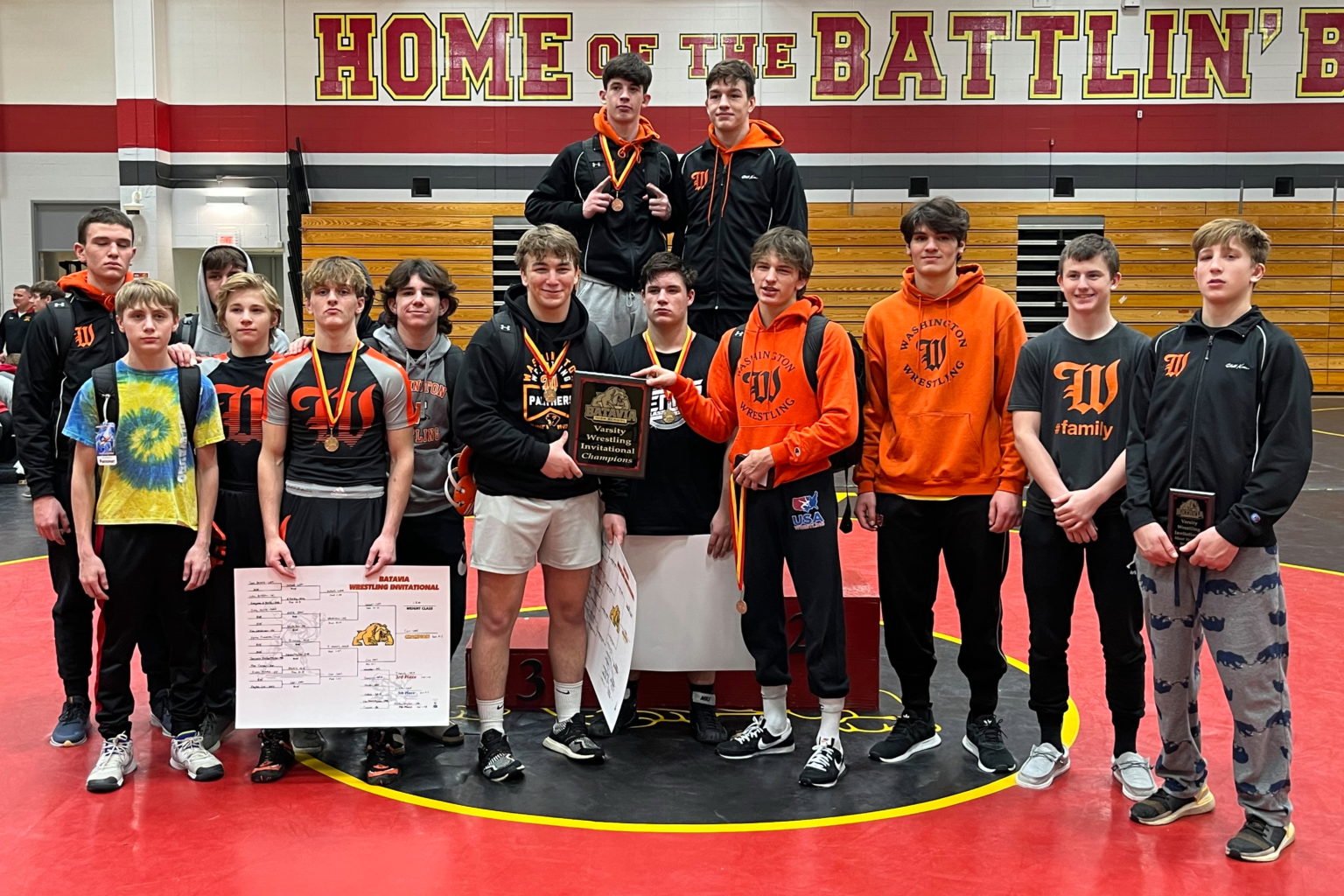 Washington snares Batavia team title Illinois Wrestling Coaches and