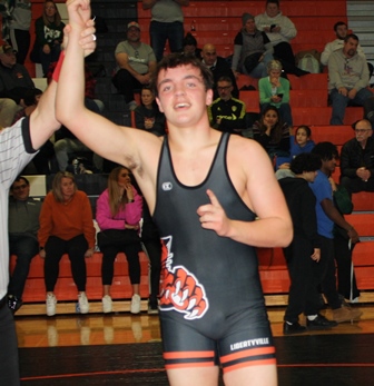 All-Metro boys wrestler of the year: Mascoutah's Santino Robinson closed  high school career with dominant, unbeaten season